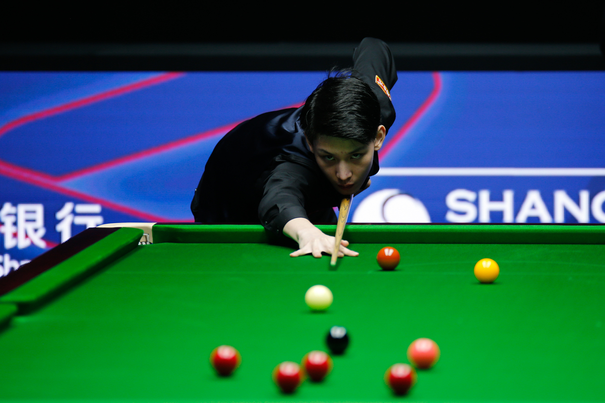 关于斯诺克公开赛焦点战：徽州麒麟队淘汰对手钱塘旋风队，外线火力全开。高压逼抢成功的信息