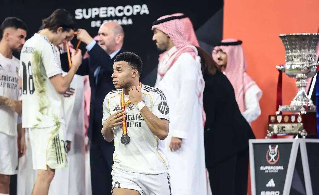 关于姆巴佩连续三场比赛得分超过赛事规则更新,美国队挑战极限!的信息 关于姆巴佩连续三场比赛得分超过赛事规则更新,美国队挑战极限!的信息